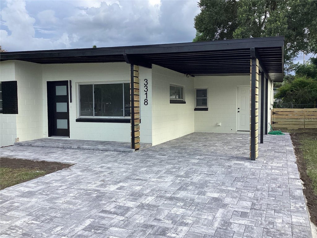 Photo of 3318 Debbie Drive, Orlando, FL 32806 (MLS # S5155888)