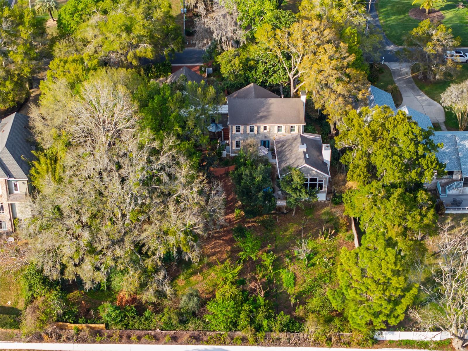 MOUNT DORA GARDNERS - Residential