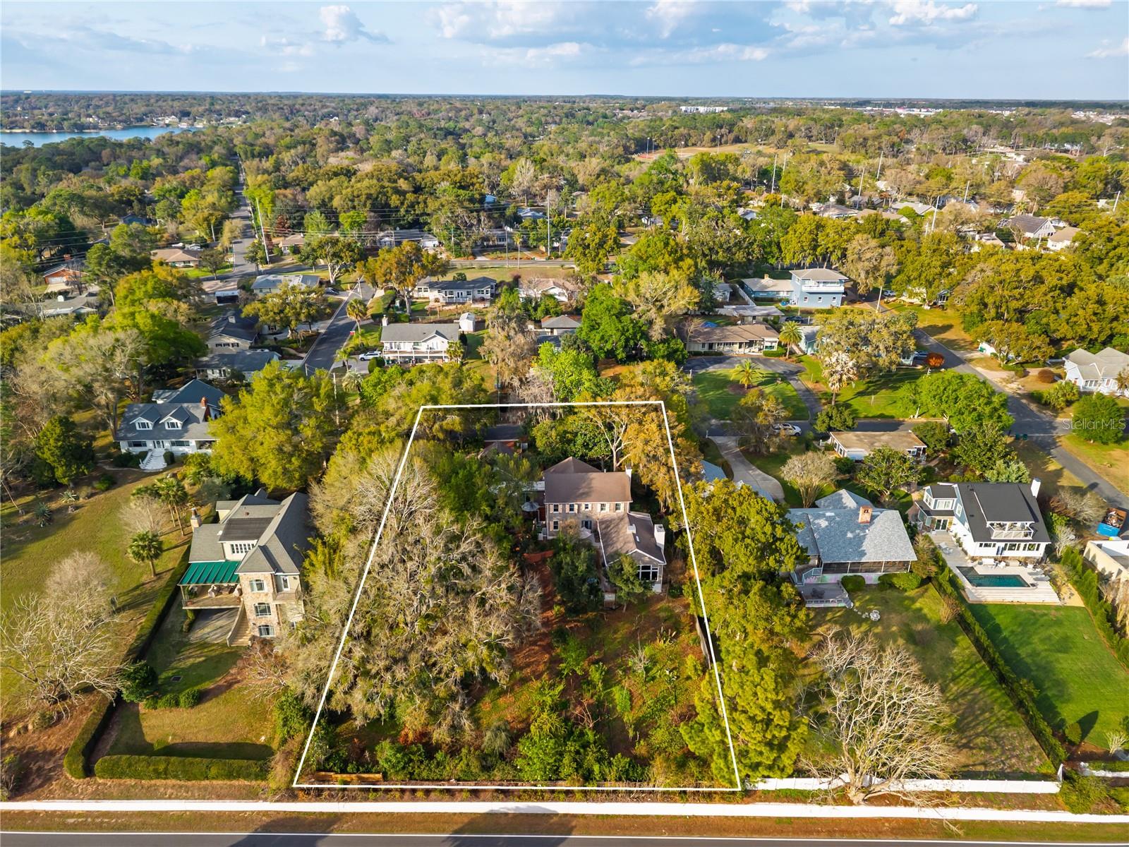 MOUNT DORA GARDNERS - Residential