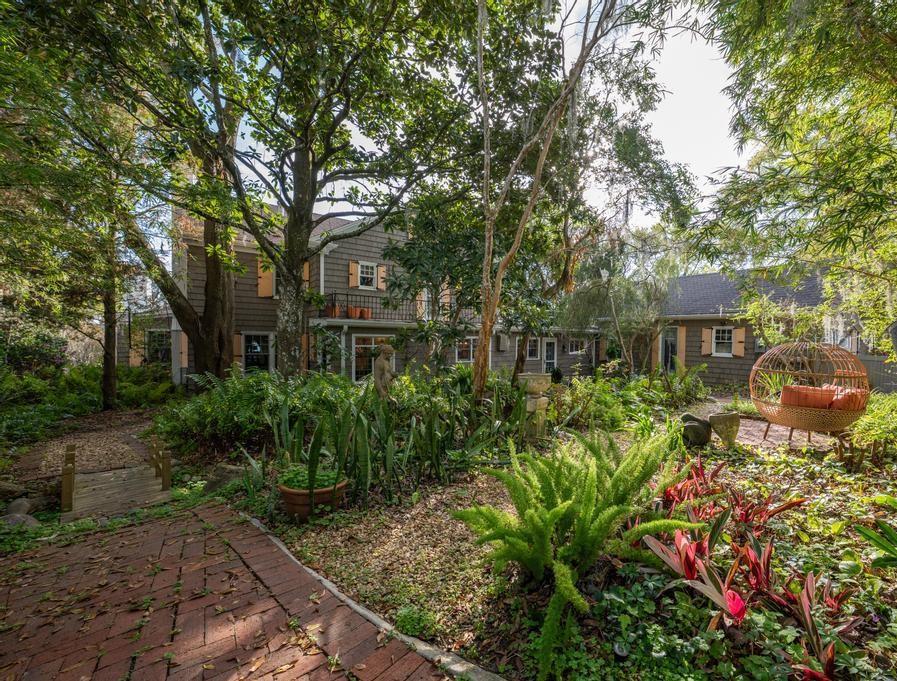 MOUNT DORA GARDNERS - Residential
