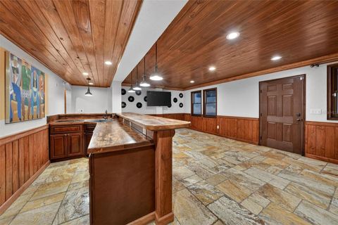 Tiny photo for 976 Fairview Avenue, Mount Dora, FL 32757 (MLS # G5109268)