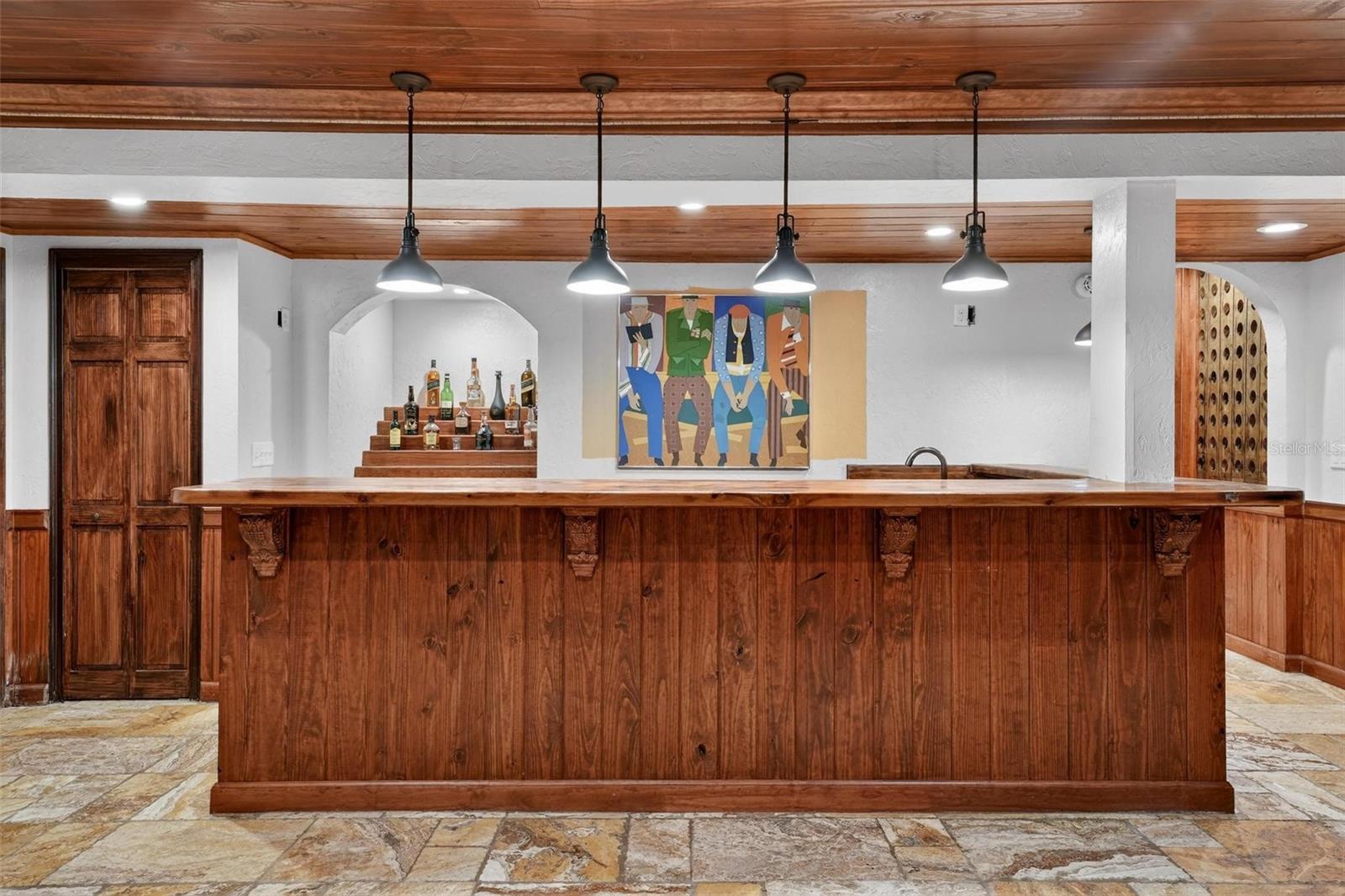 MOUNT DORA GARDNERS - Residential