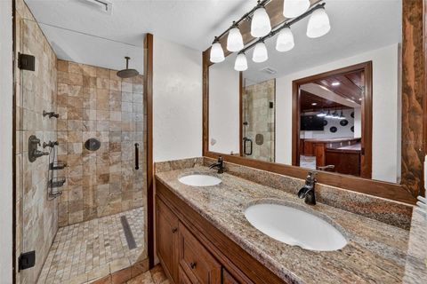 Tiny photo for 976 Fairview Avenue, Mount Dora, FL 32757 (MLS # G5109268)