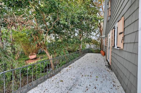 Tiny photo for 976 Fairview Avenue, Mount Dora, FL 32757 (MLS # G5109268)