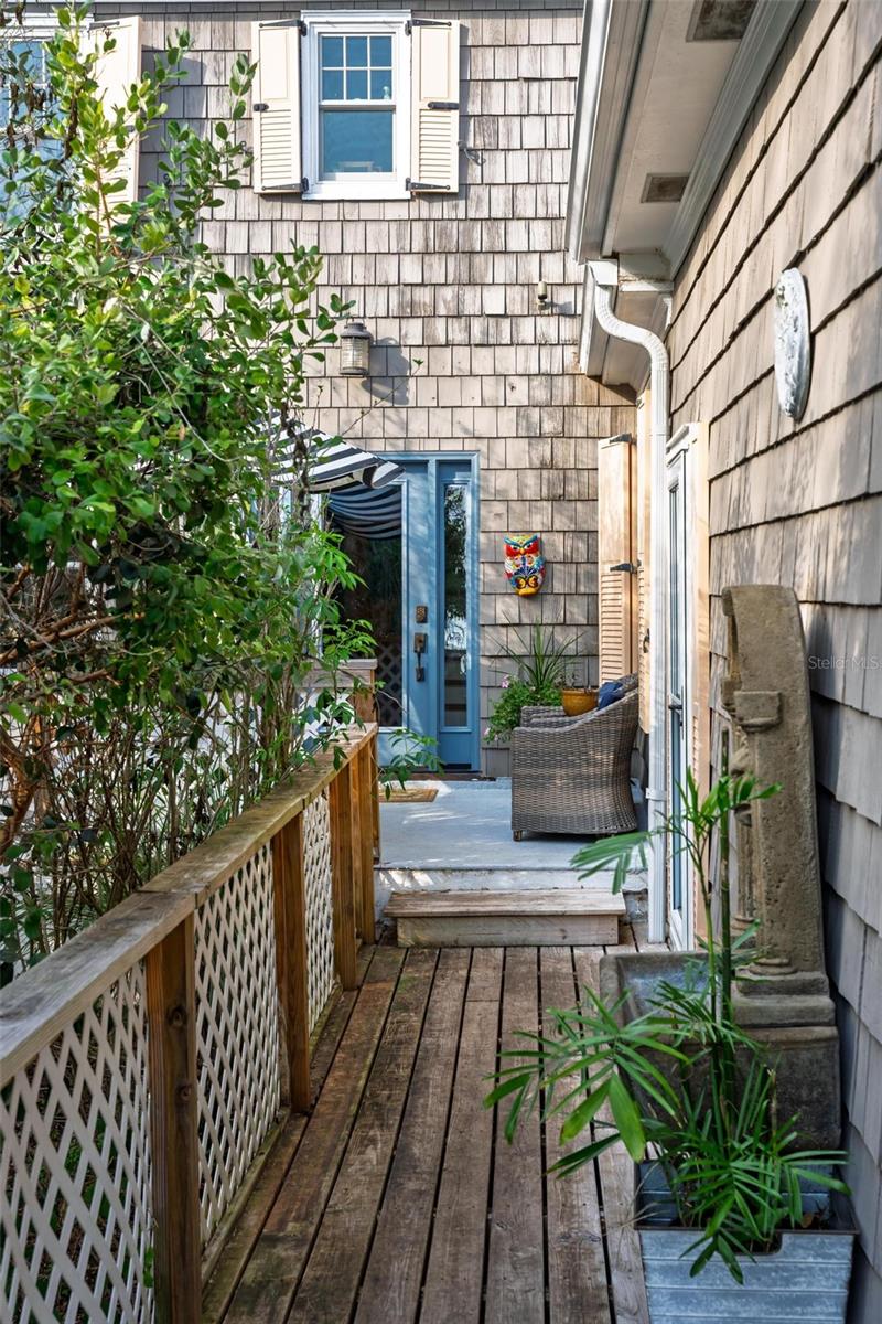 MOUNT DORA GARDNERS - Residential