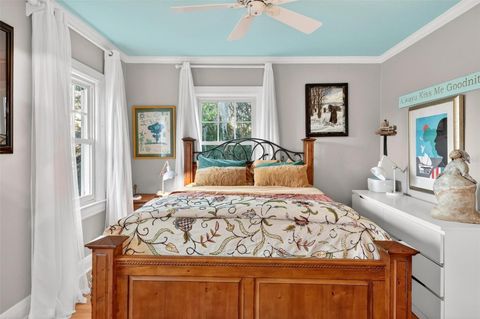 Tiny photo for 976 Fairview Avenue, Mount Dora, FL 32757 (MLS # G5109268)