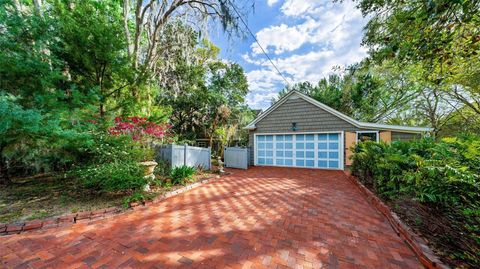 Tiny photo for 976 Fairview Avenue, Mount Dora, FL 32757 (MLS # G5109268)