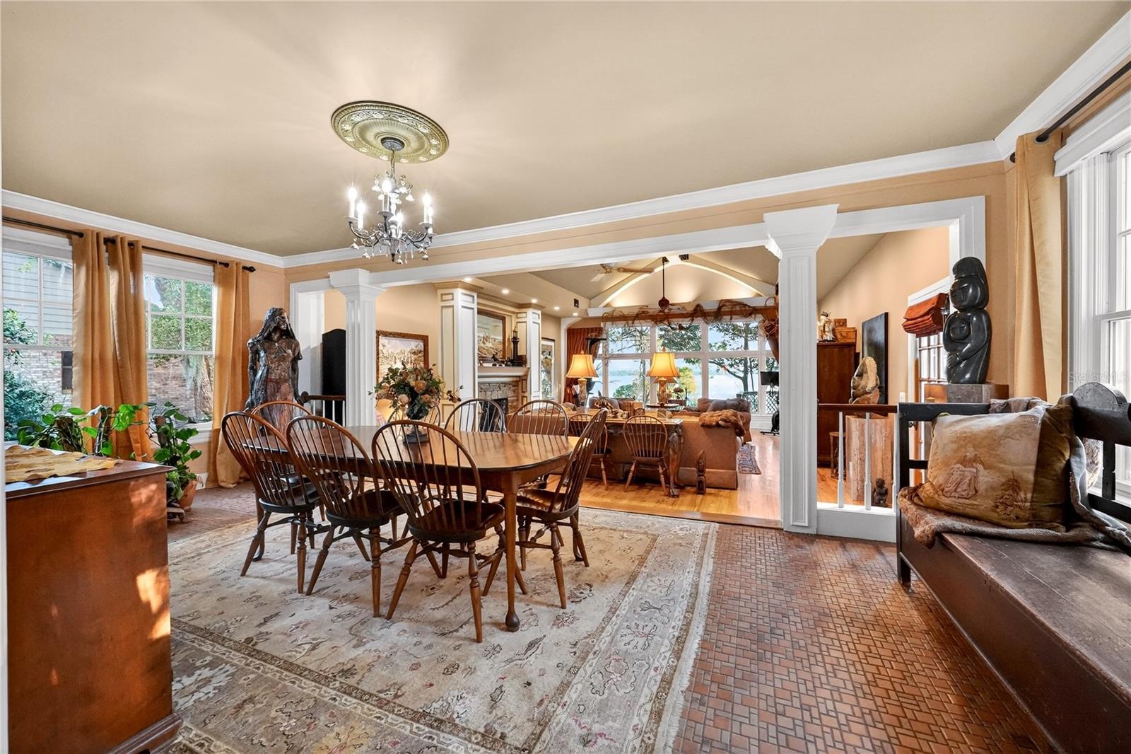 MOUNT DORA GARDNERS - Residential