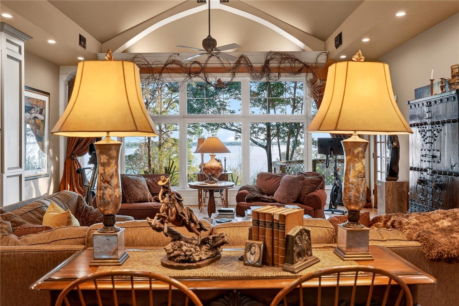 MOUNT DORA GARDNERS - Residential