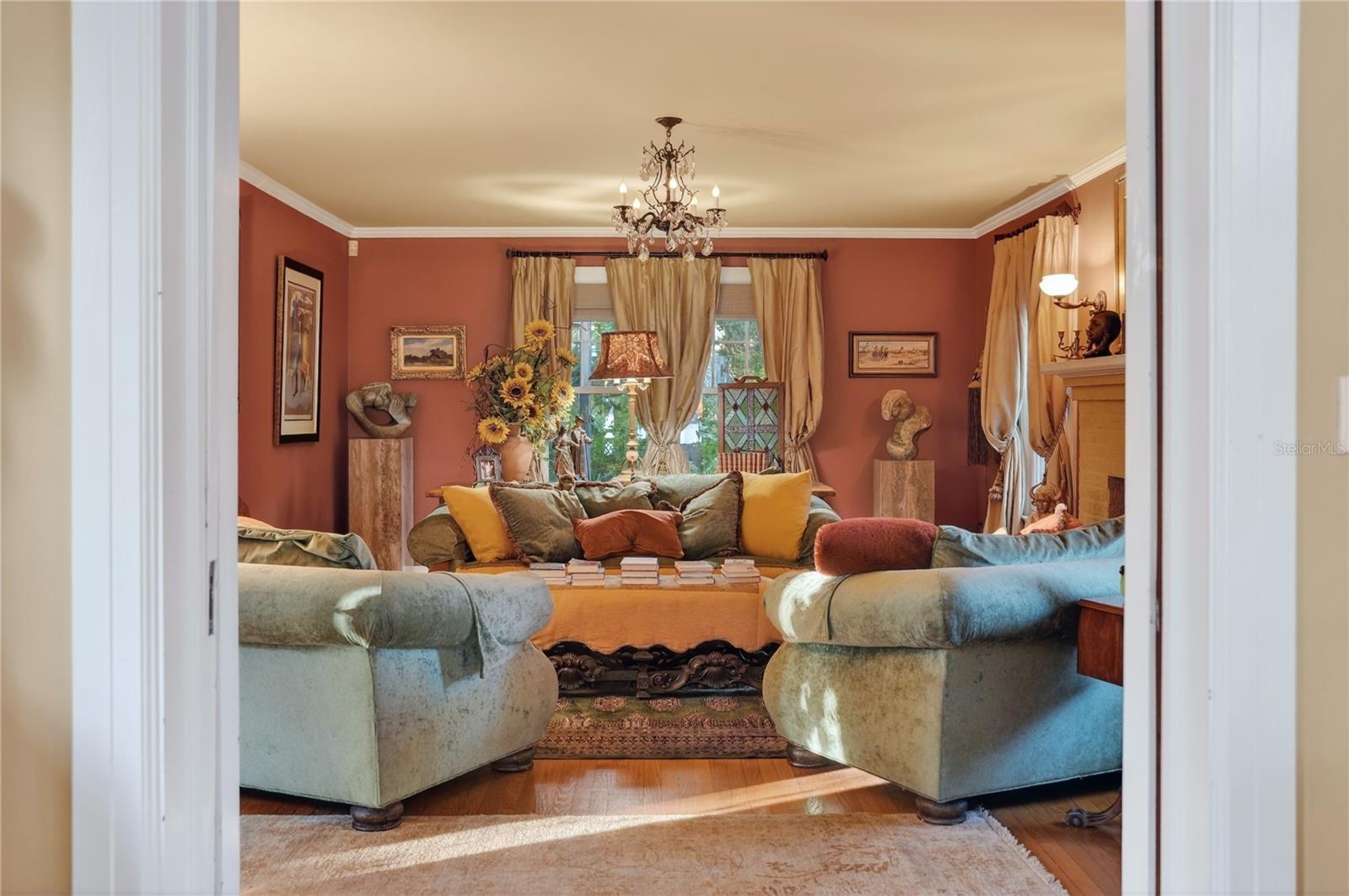 MOUNT DORA GARDNERS - Residential