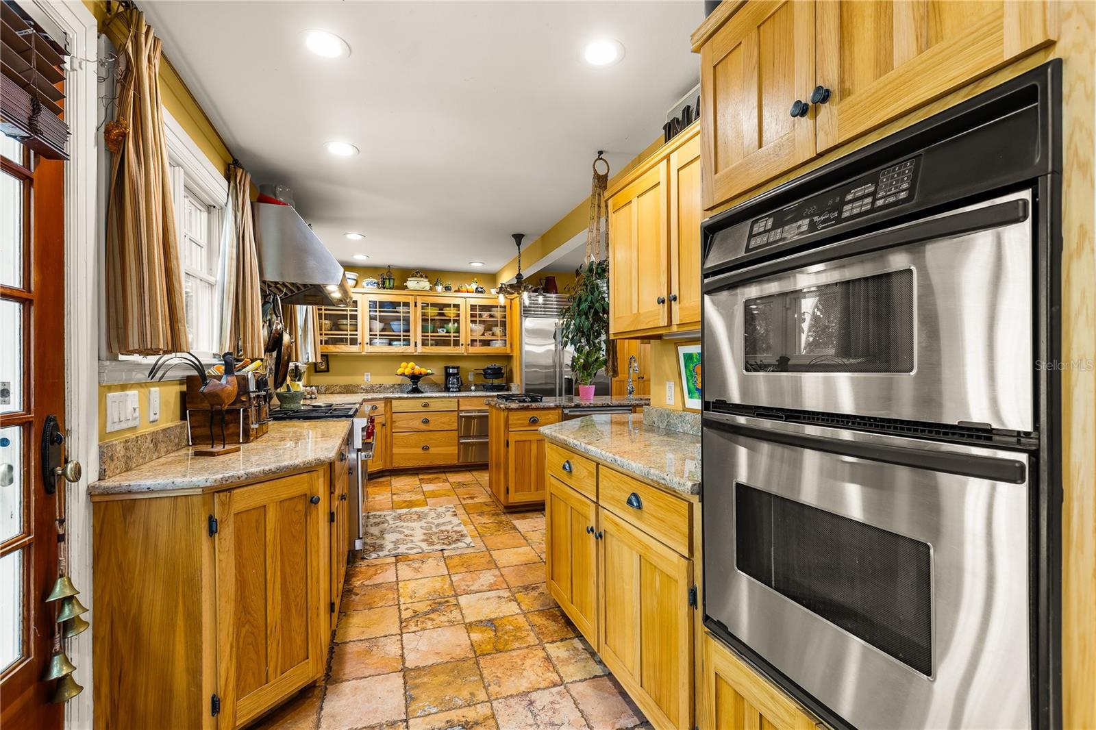 MOUNT DORA GARDNERS - Residential