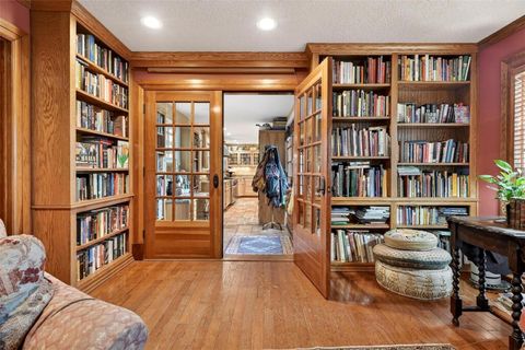 Tiny photo for 976 Fairview Avenue, Mount Dora, FL 32757 (MLS # G5109268)