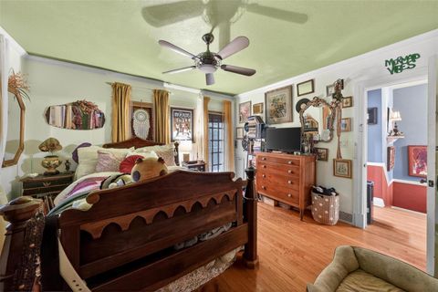 Tiny photo for 976 Fairview Avenue, Mount Dora, FL 32757 (MLS # G5109268)