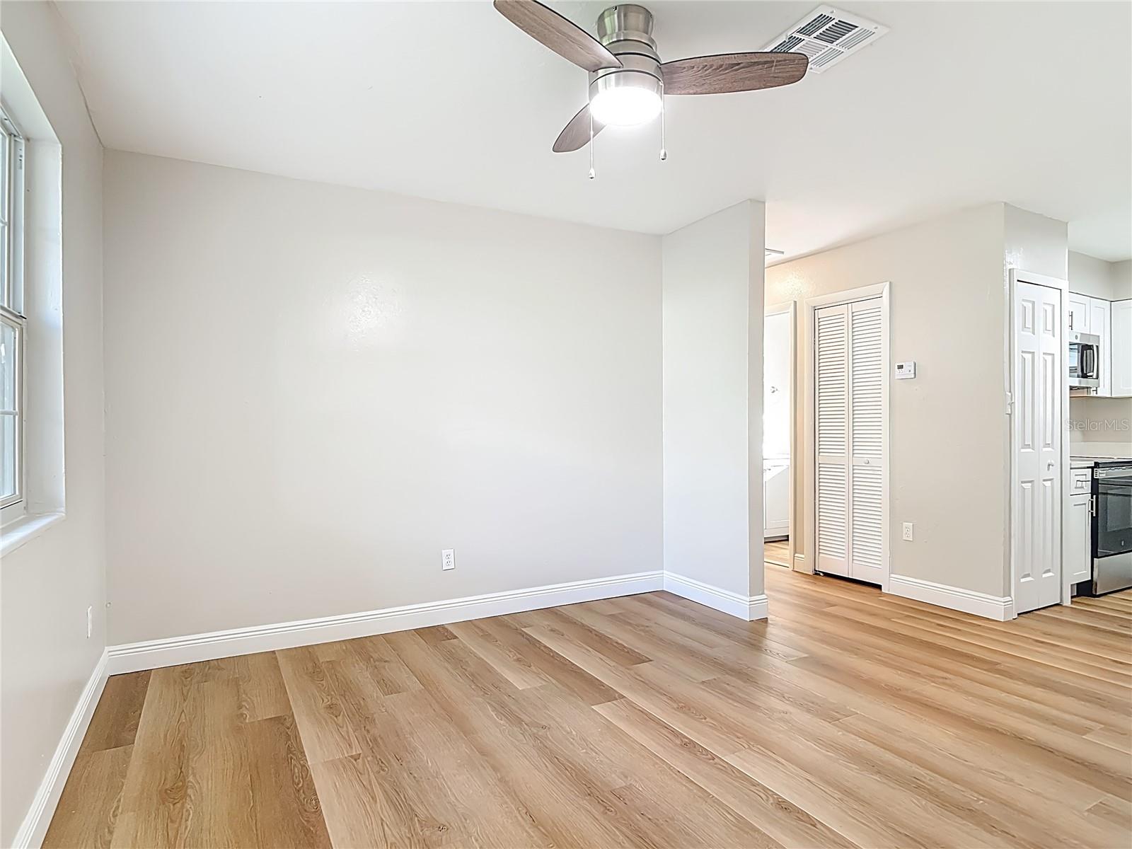 THREADGILL RESUB UNIT 01 - Residential