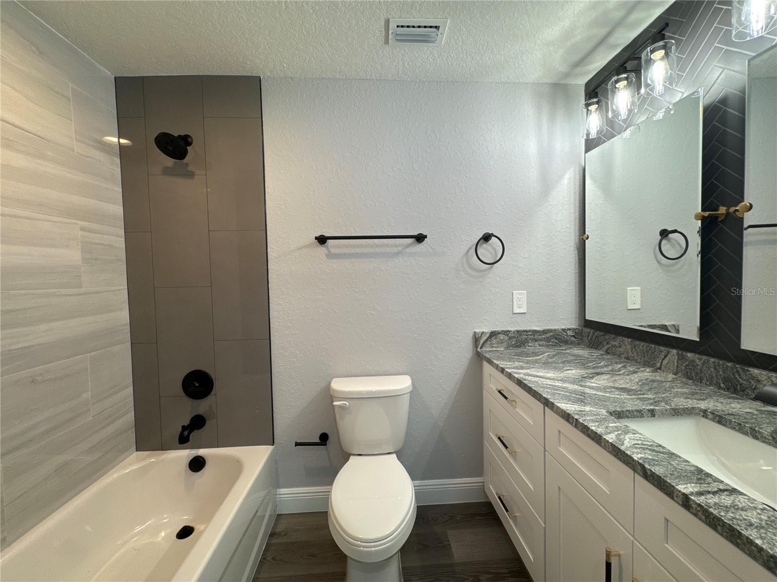 TAMPA OVERLOOK - Residential