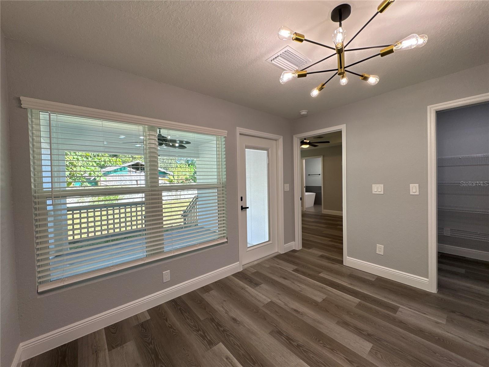 TAMPA OVERLOOK - Residential