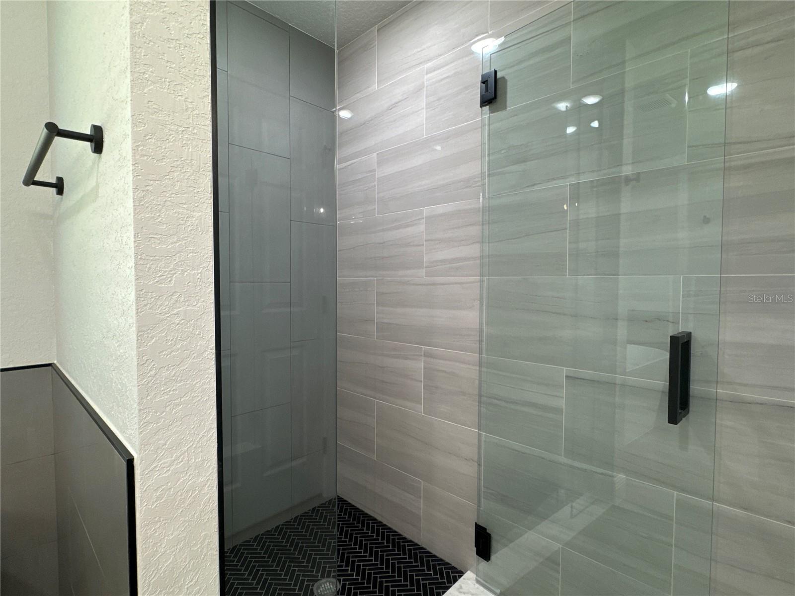 TAMPA OVERLOOK - Residential