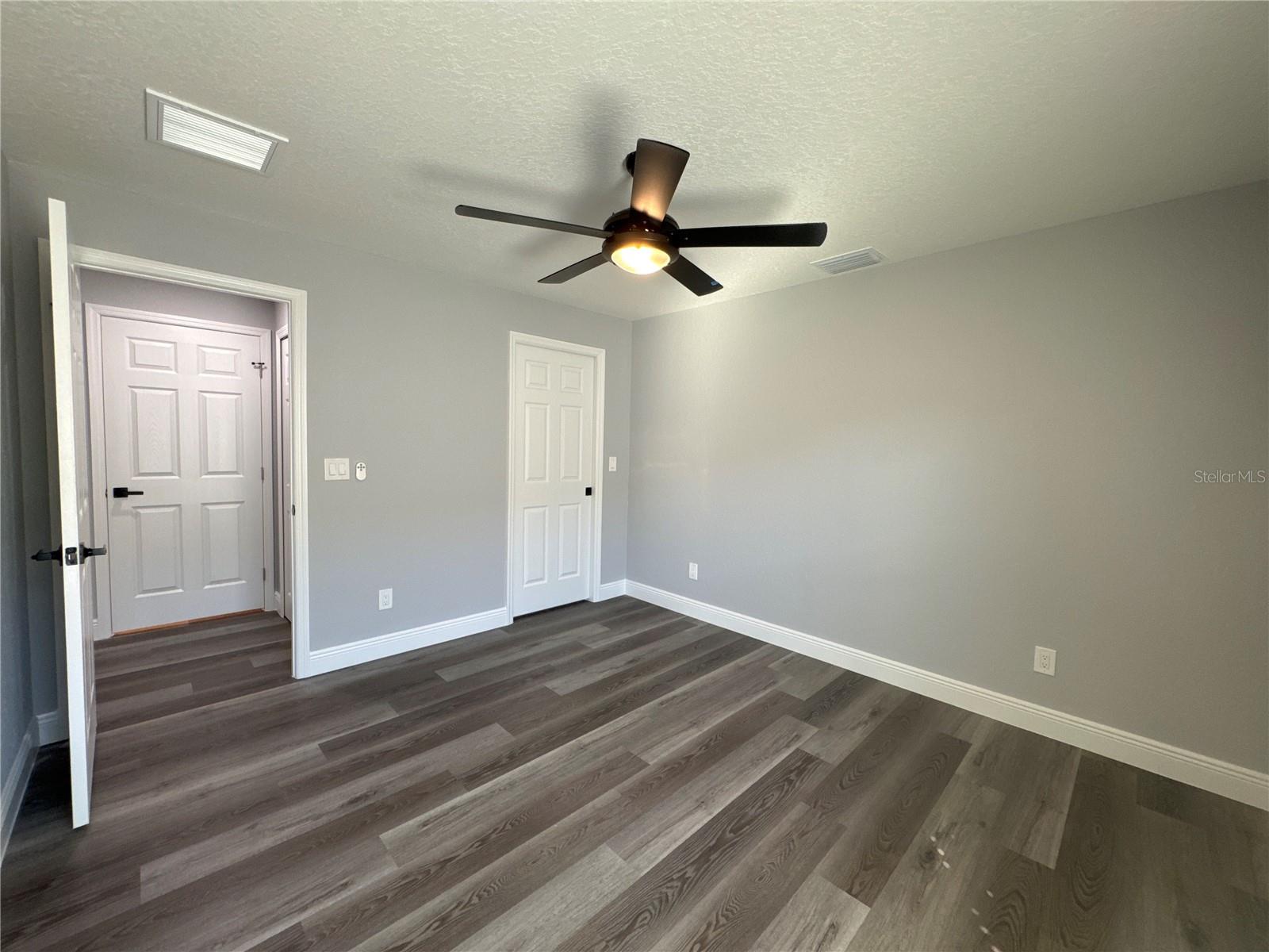 TAMPA OVERLOOK - Residential