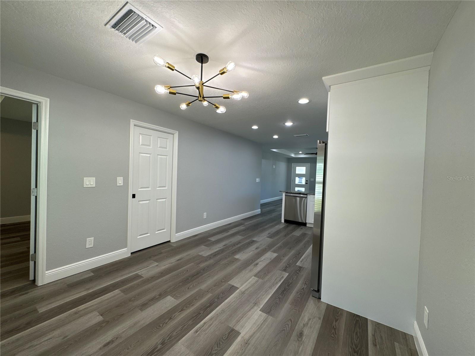 TAMPA OVERLOOK - Residential