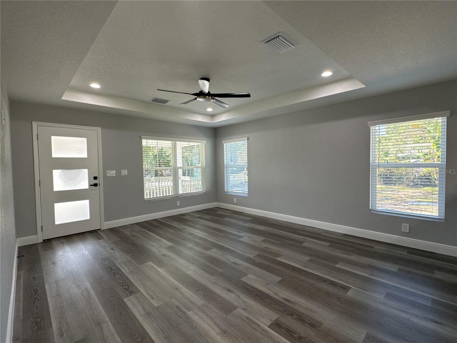 TAMPA OVERLOOK - Residential