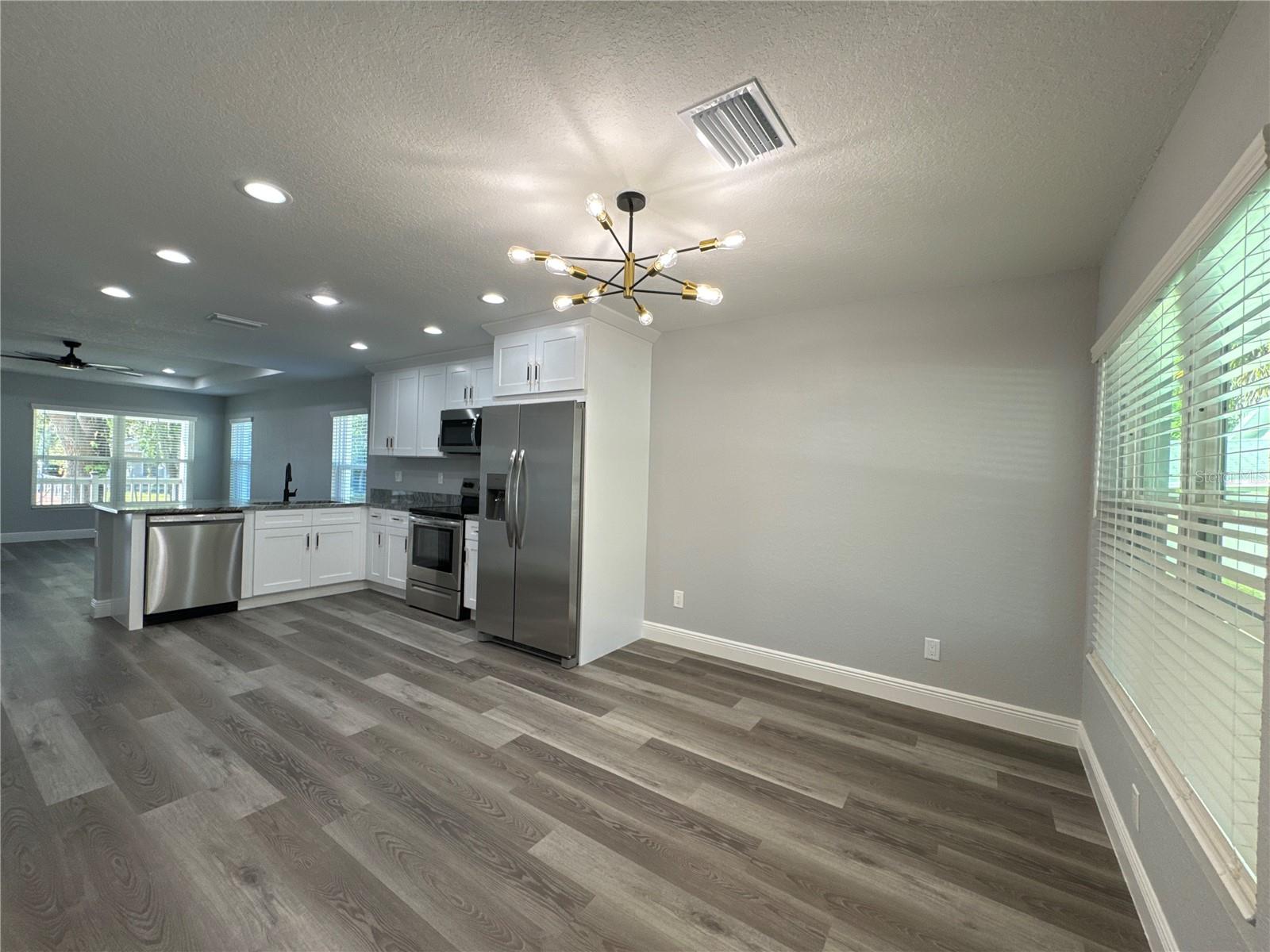 TAMPA OVERLOOK - Residential