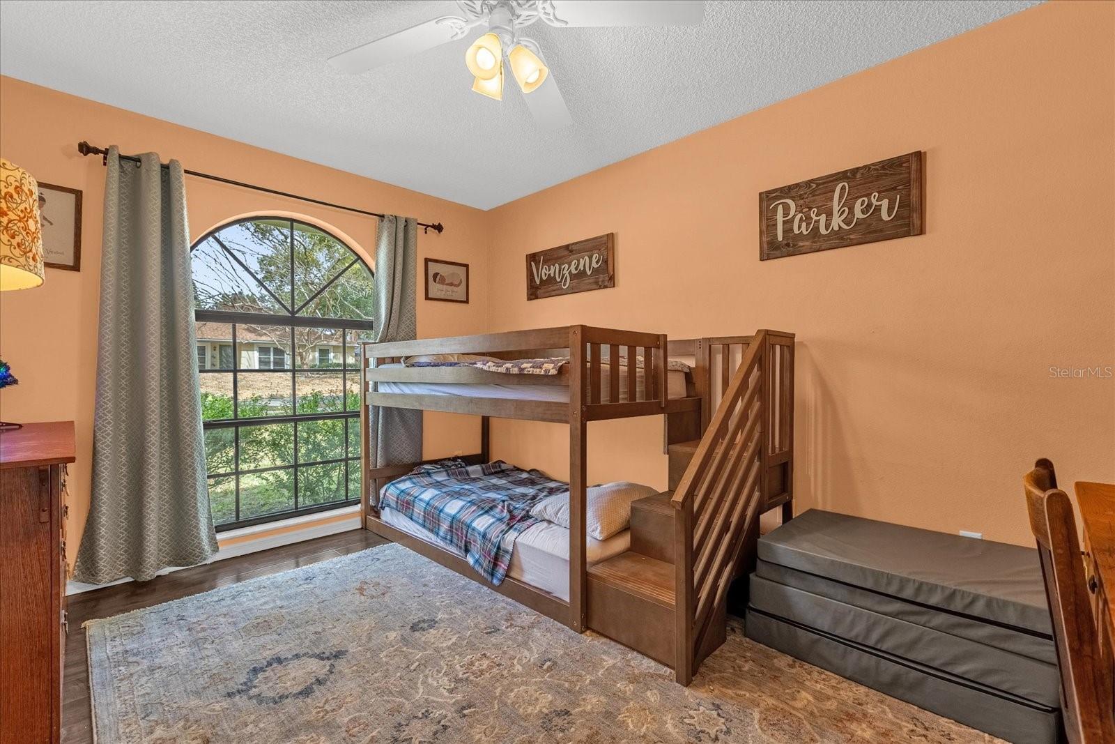 GLENVIEW ESTATES 2ND ADD - Residential