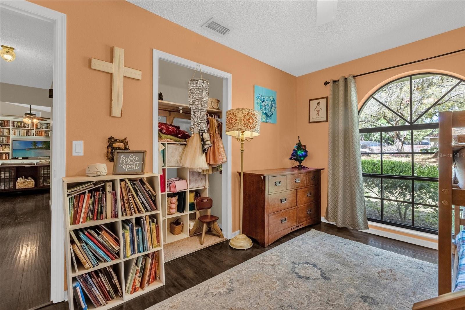 GLENVIEW ESTATES 2ND ADD - Residential