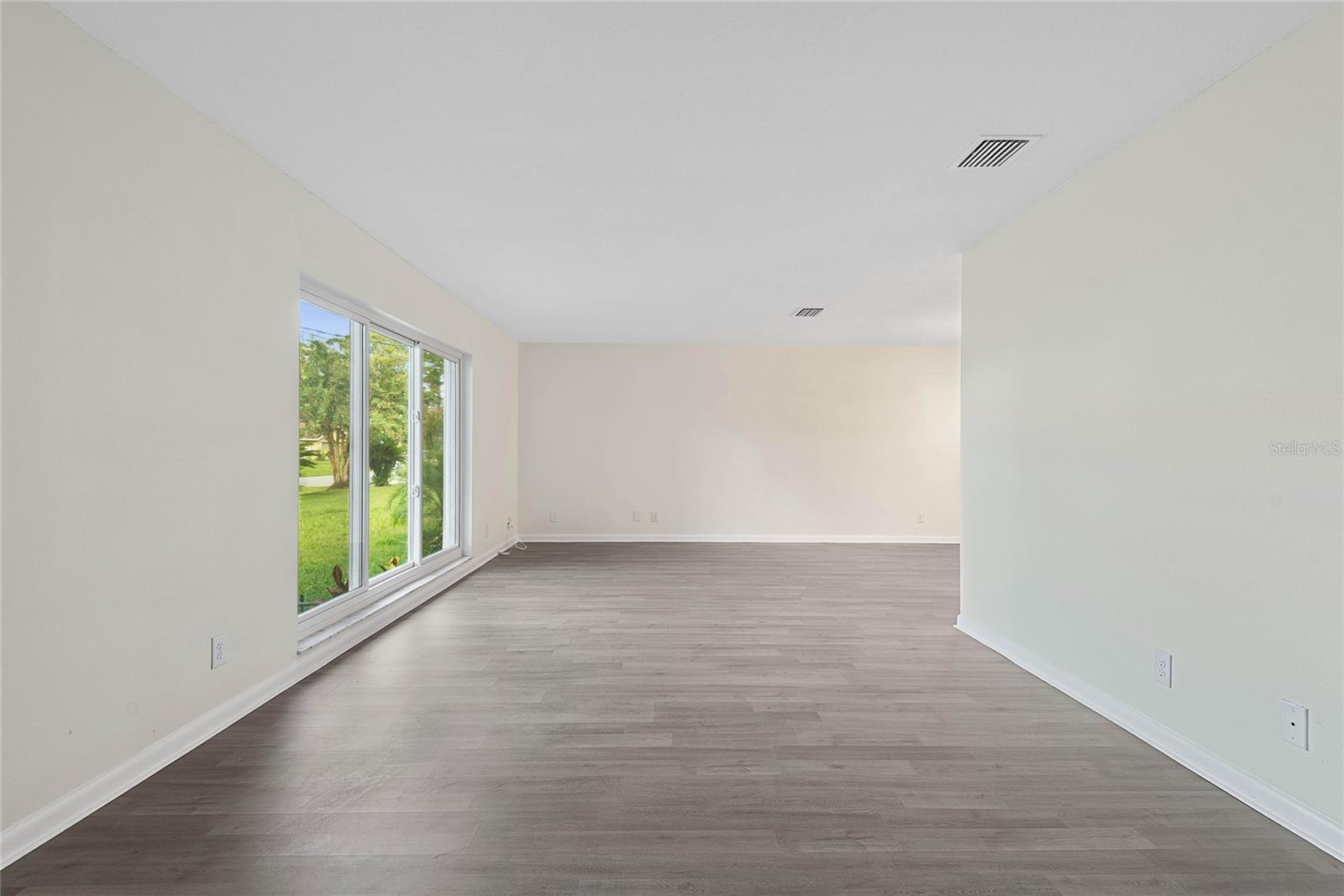 62 BEECHWOOD LANE