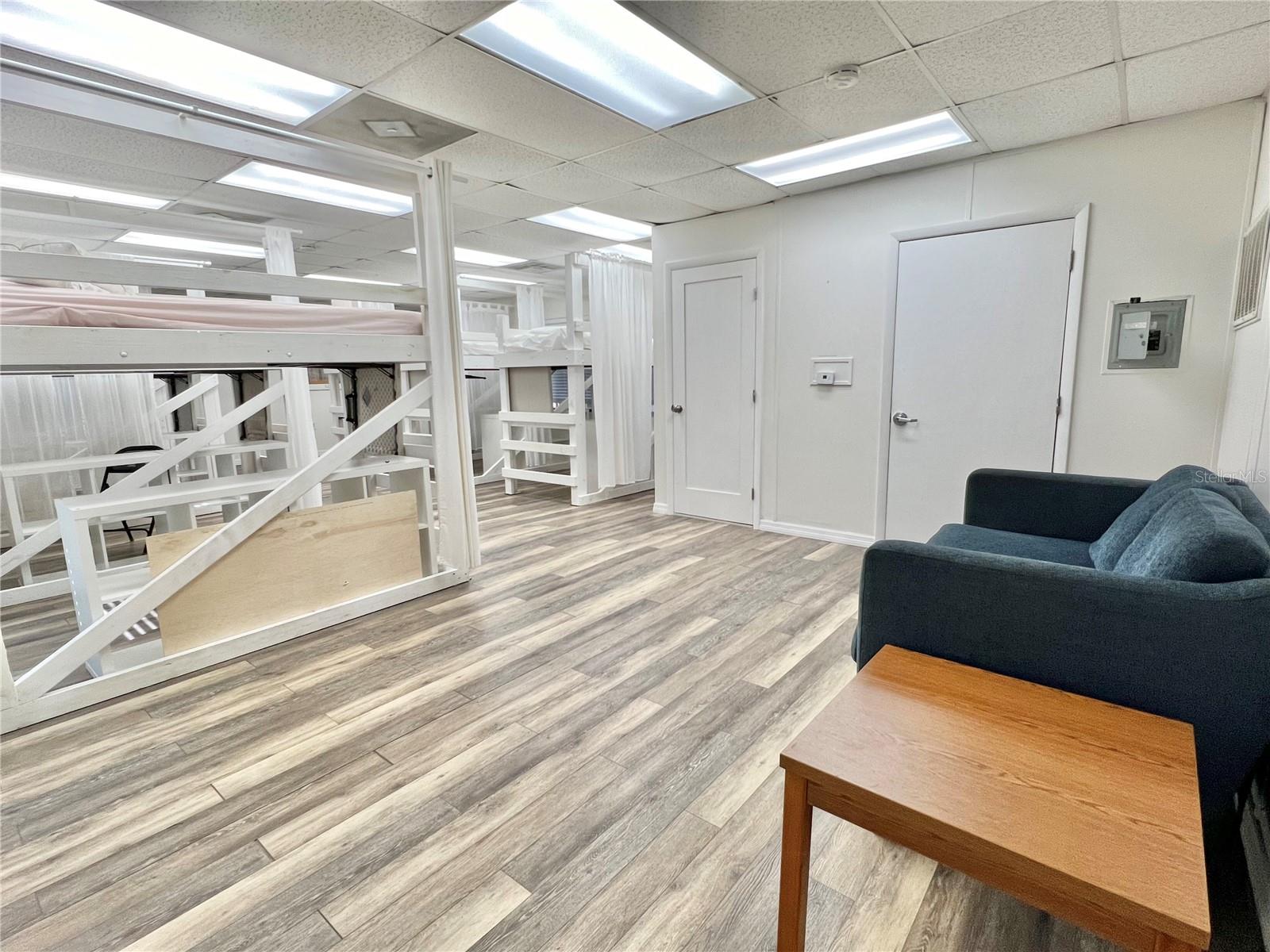 TEE & GREEN ESTATES 1ST ADD - Commercial Sale