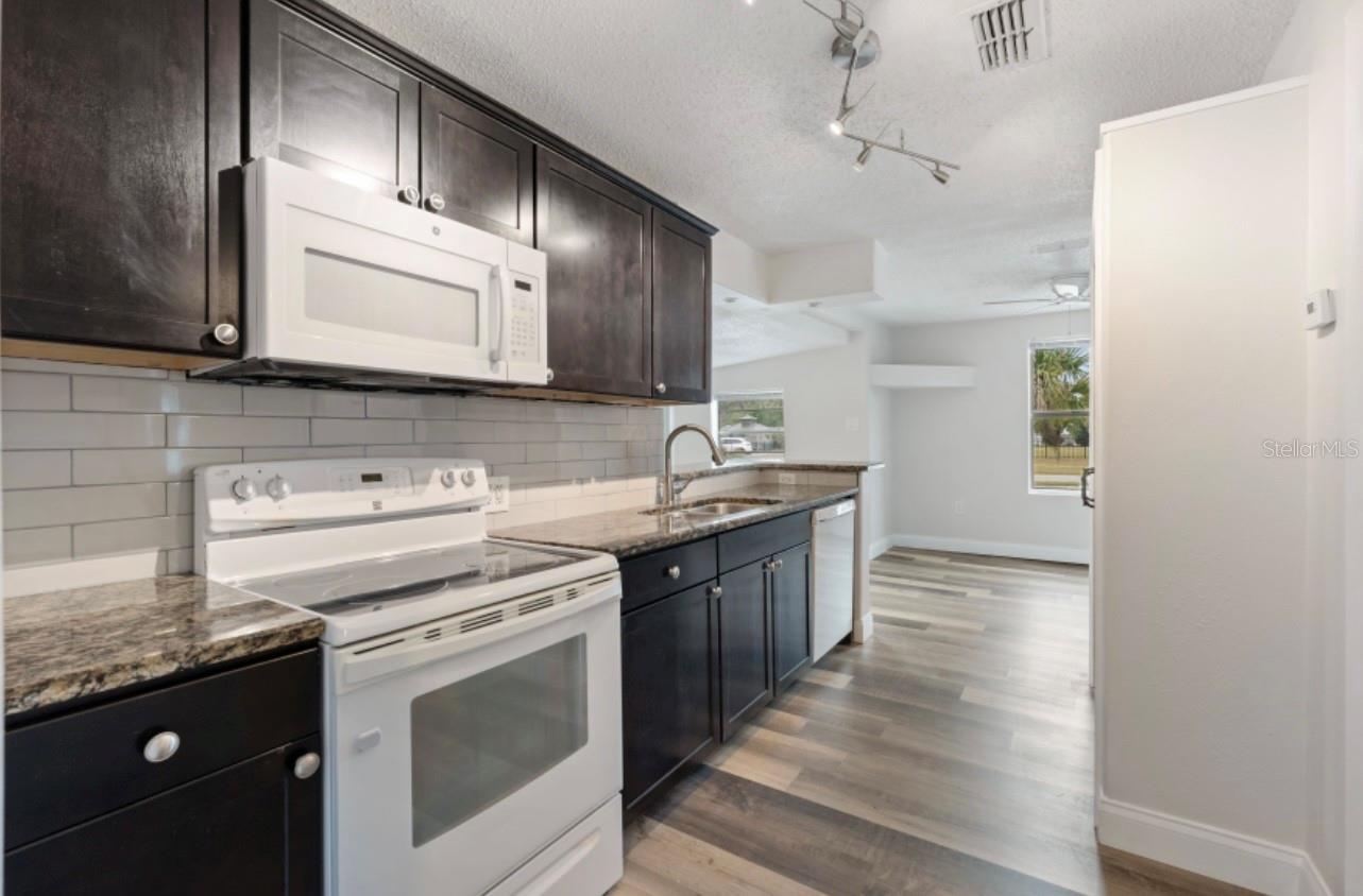 TAVARES - Residential