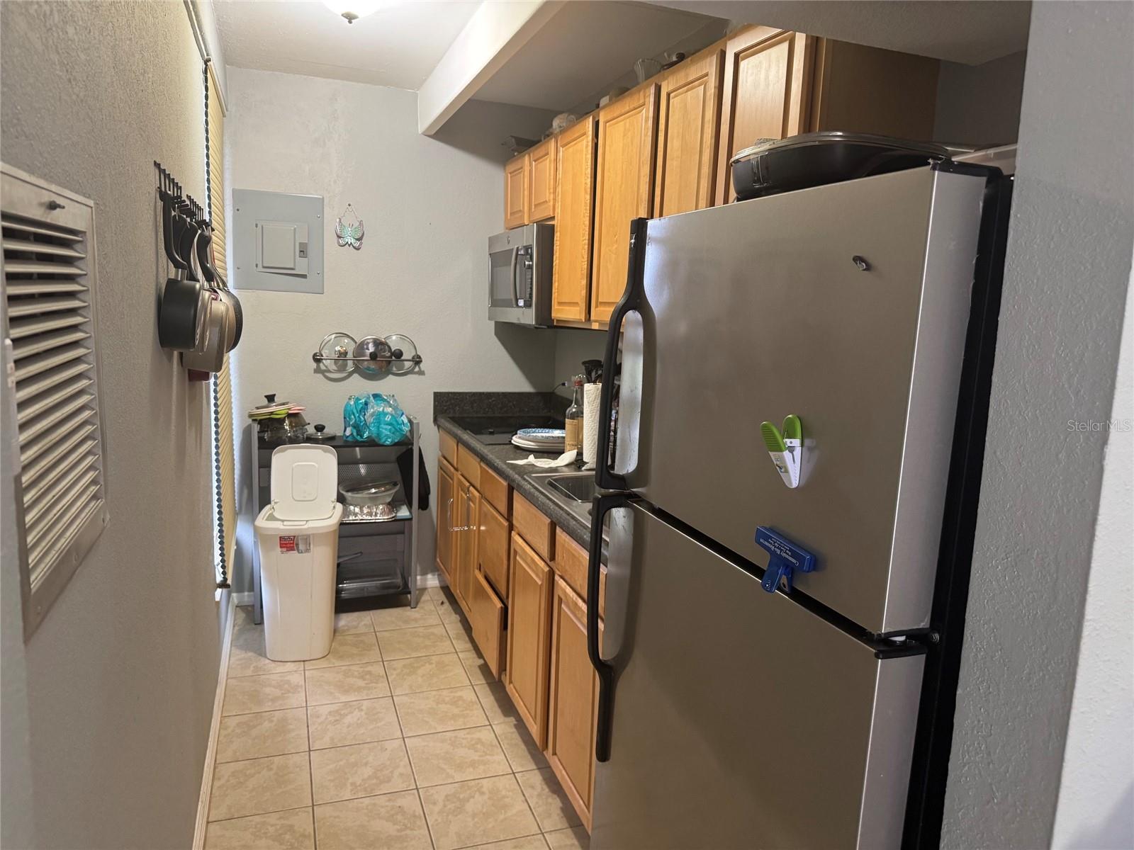4607 CLUB CIRCLE