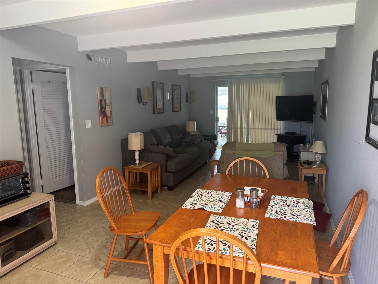 4607 CLUB CIRCLE