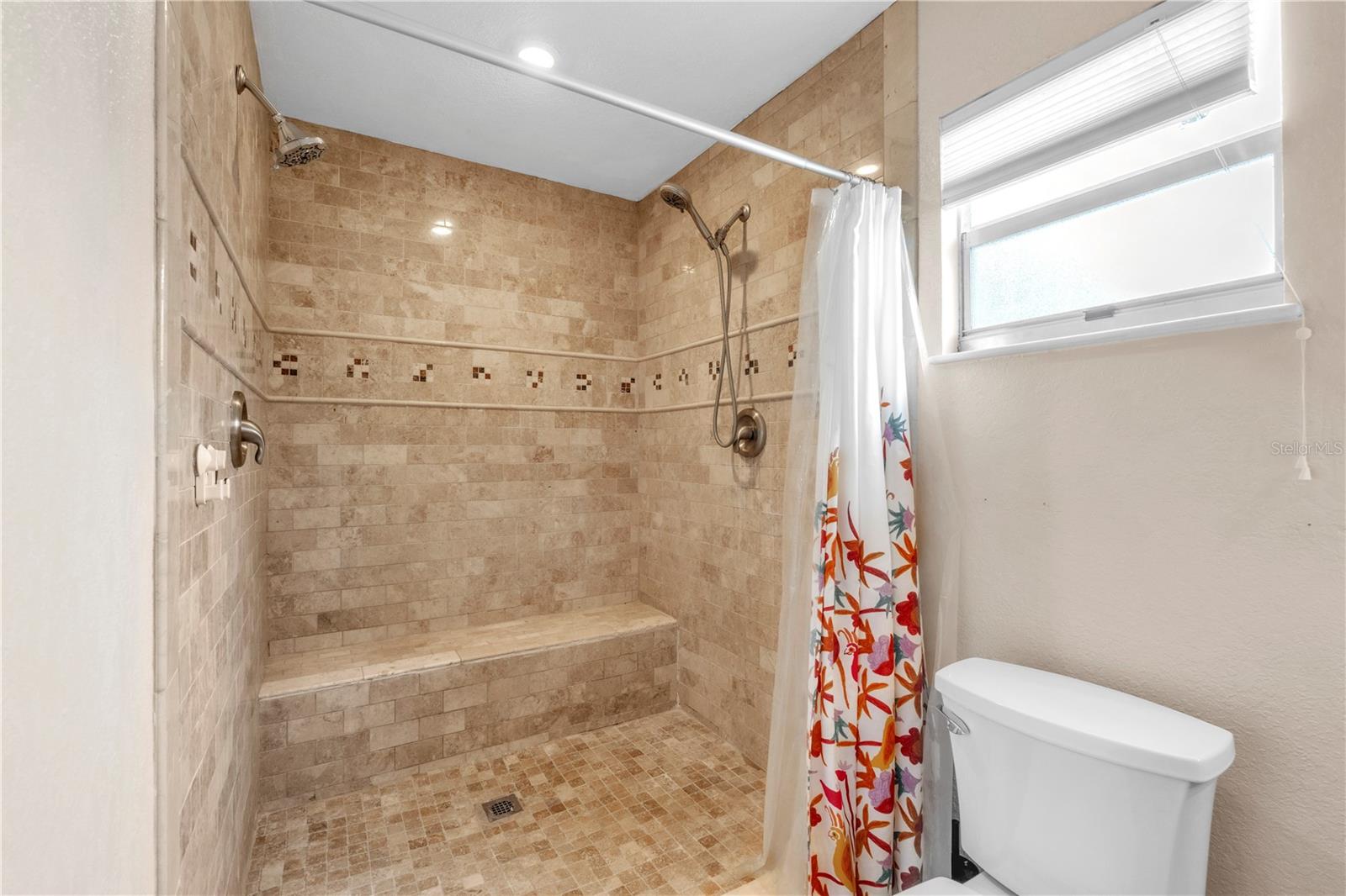 VENICE GROVES - Residential