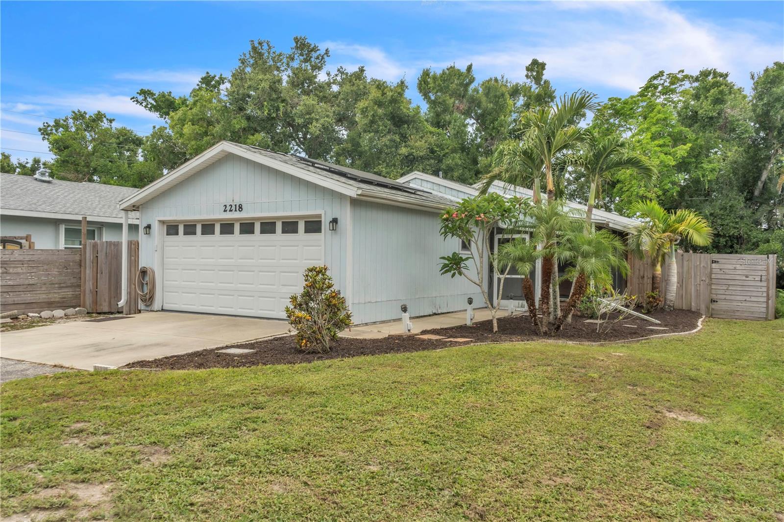 2218 WOODMERE RD