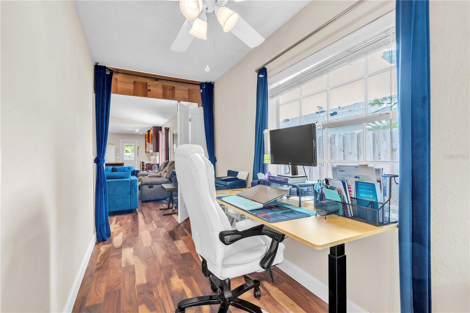 VENICE GROVES - Residential