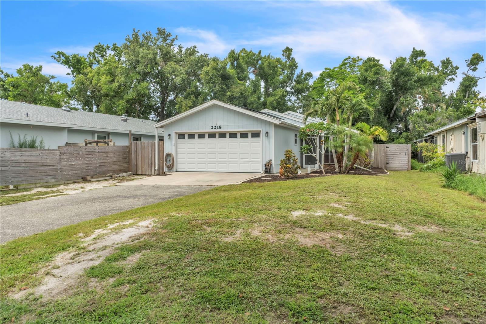 2218 WOODMERE RD