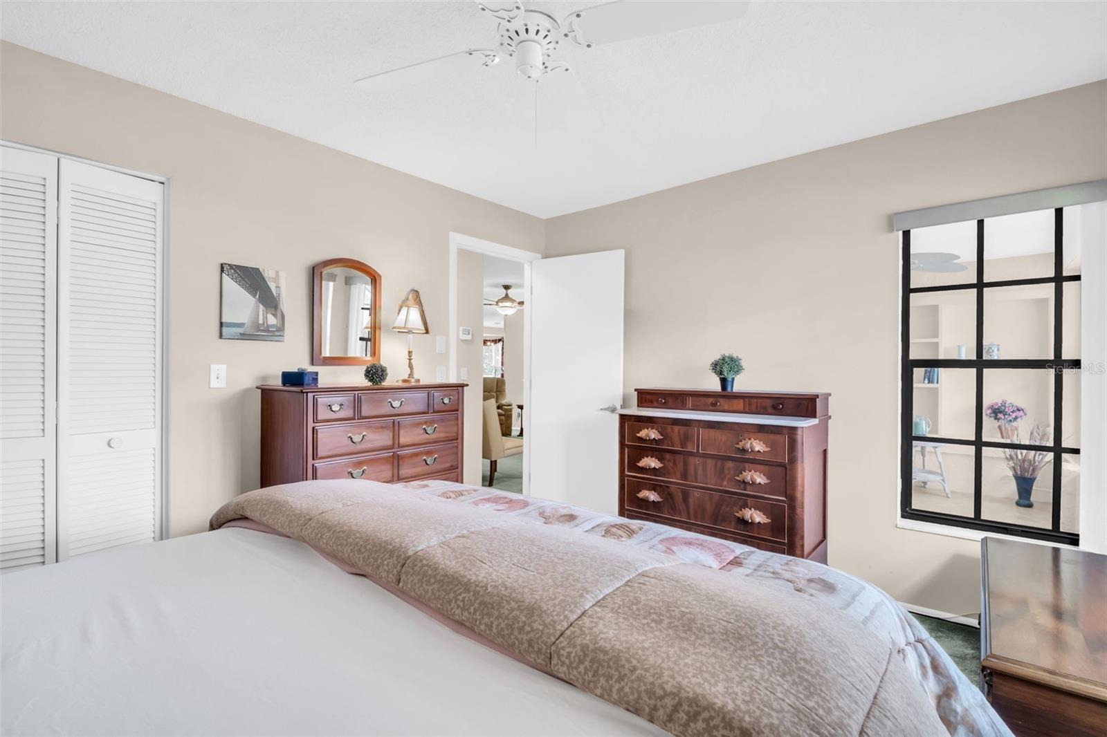 HIGHLAND LAKES SUTTON PLACE - Residential