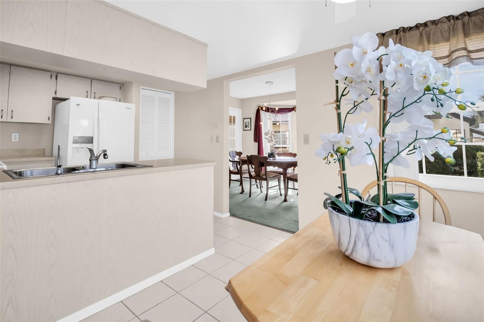 HIGHLAND LAKES SUTTON PLACE - Residential