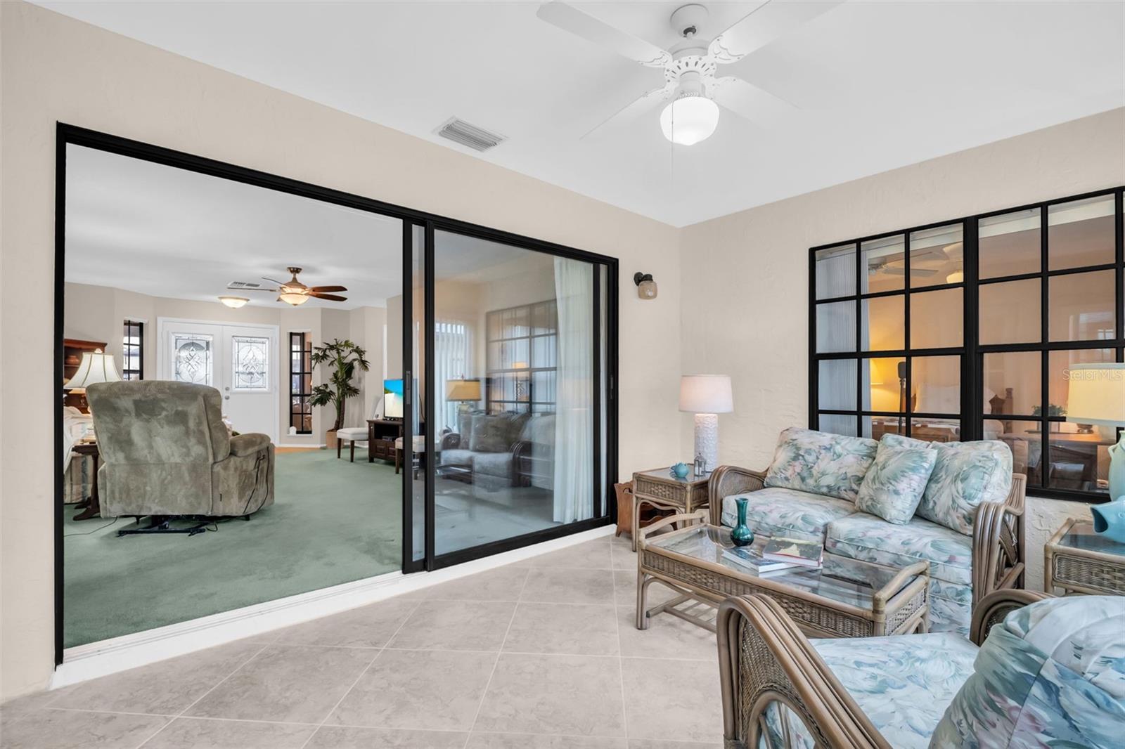 HIGHLAND LAKES SUTTON PLACE - Residential