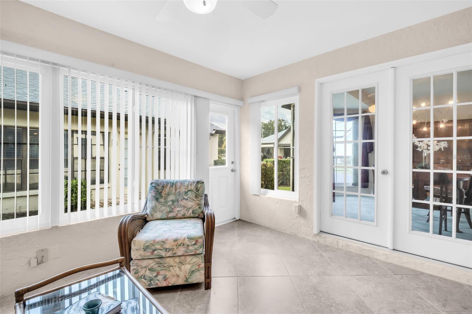 HIGHLAND LAKES SUTTON PLACE - Residential