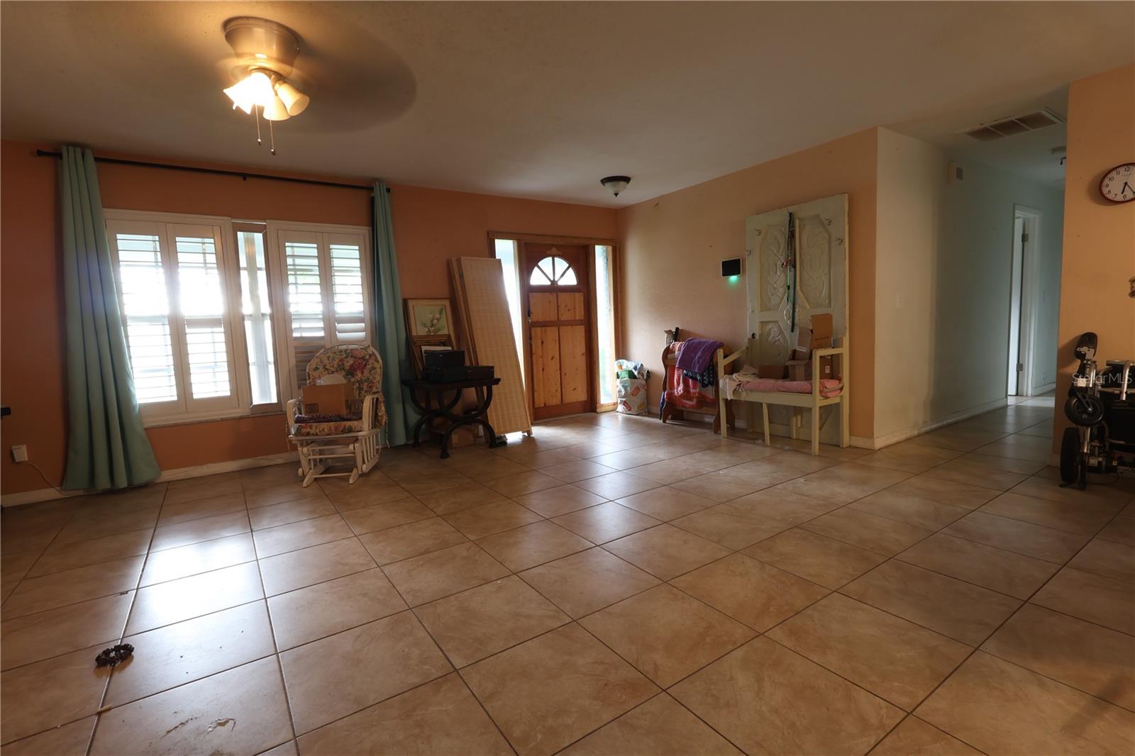 1009 SHANGRI LA DRIVE