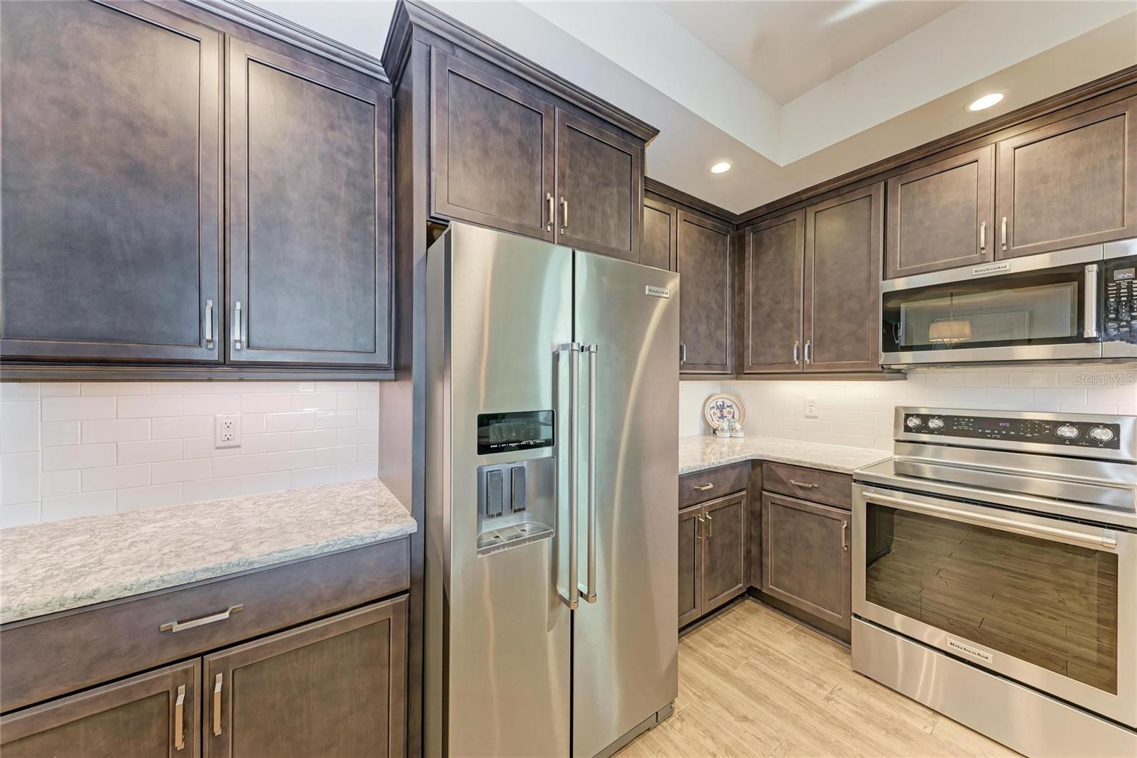 EDGEWATER AT HIDDEN BAY - Residential