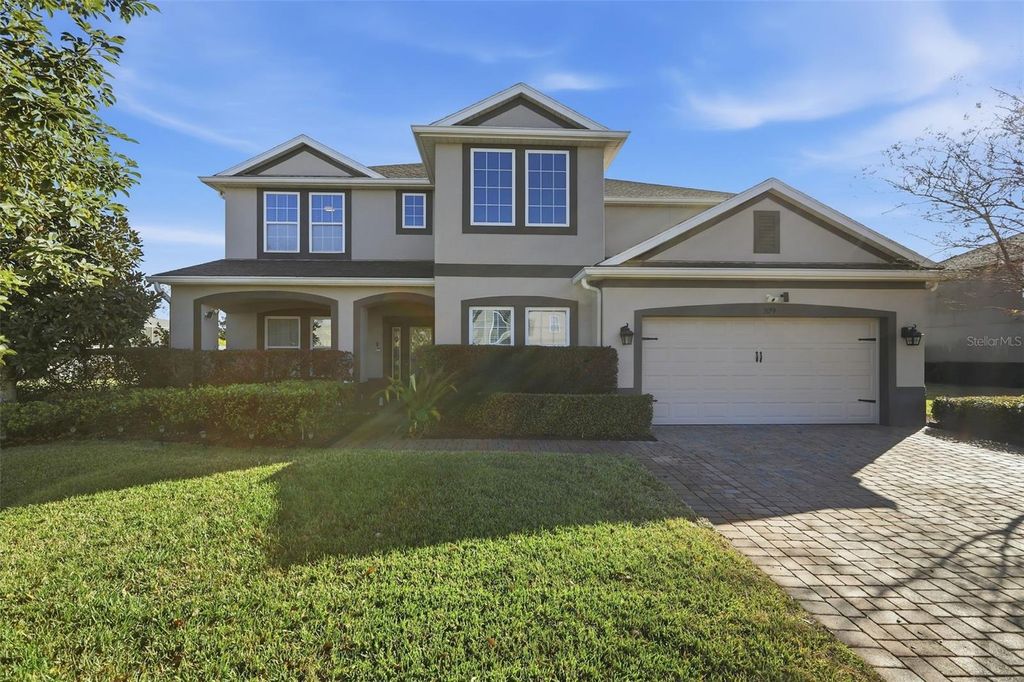 Photo of 3129 Amalfi Drive, Orlando, FL 32820 (MLS # O6373605)