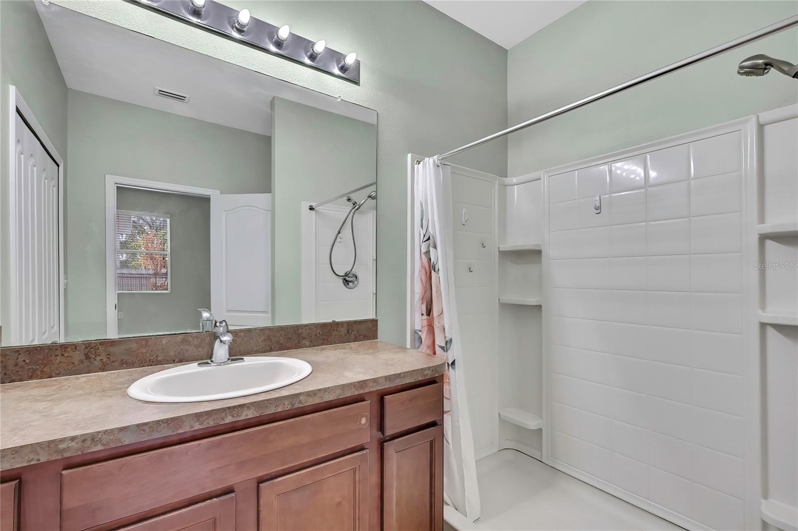 KINGS GATE SUB - Residential