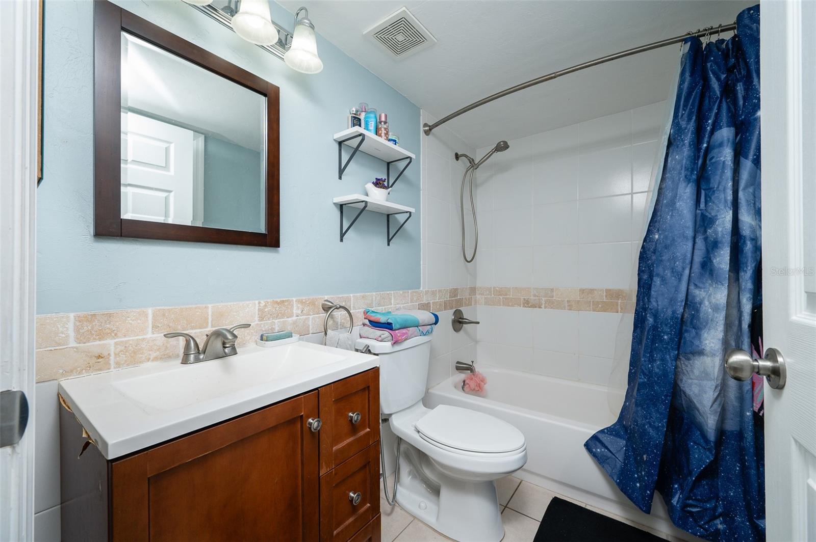 ROCKWOOD VILLAS - Residential