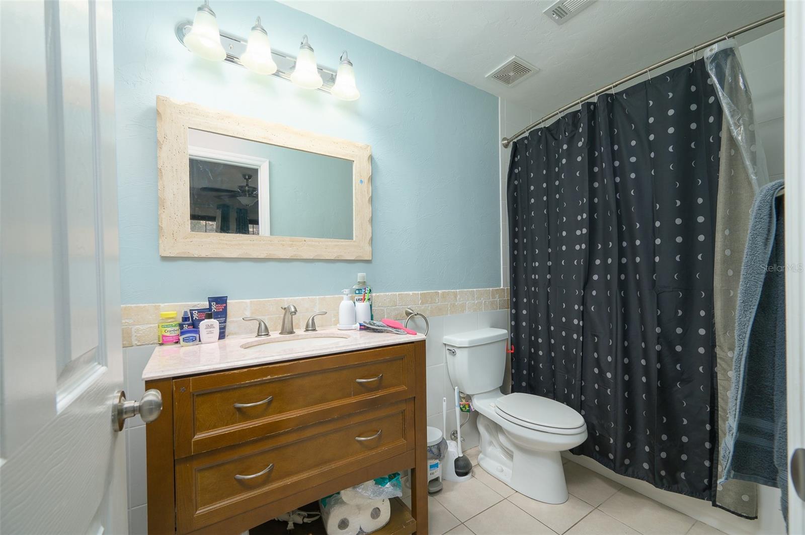 ROCKWOOD VILLAS - Residential