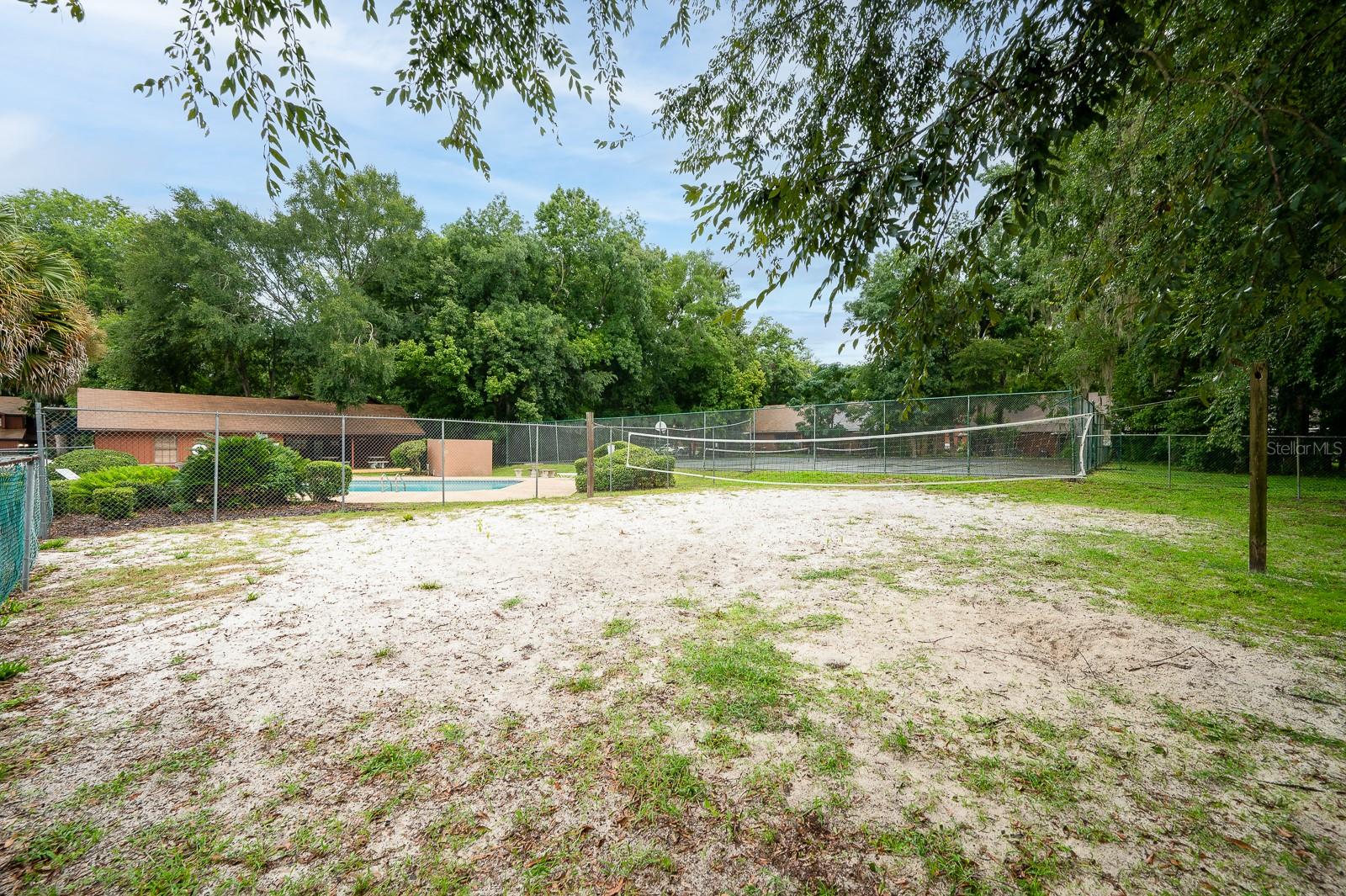 ROCKWOOD VILLAS - Residential