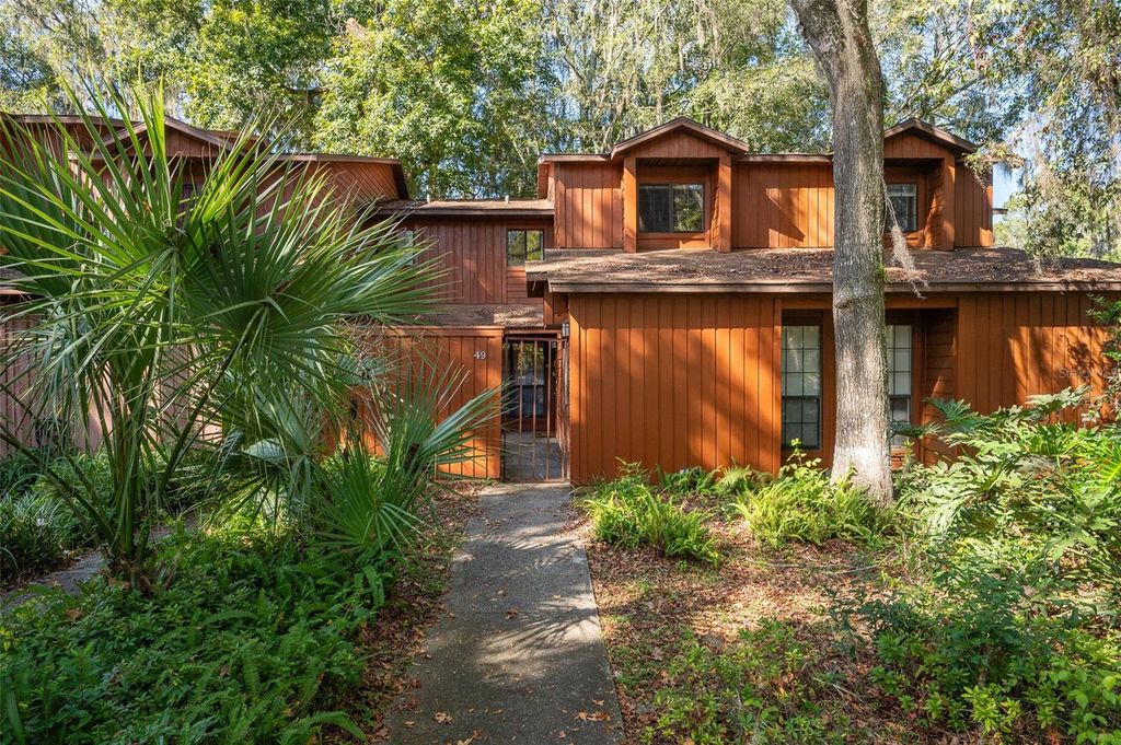 Photo of 900 SW 62nd Boulevard #H49, Gainesville, FL 32607 (MLS # GC534927)