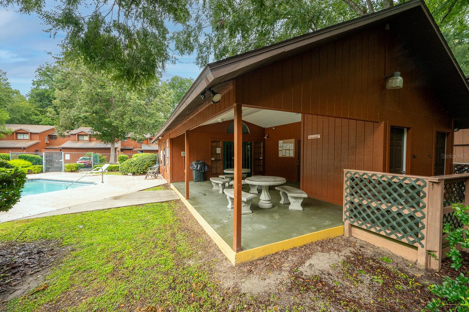 ROCKWOOD VILLAS - Residential