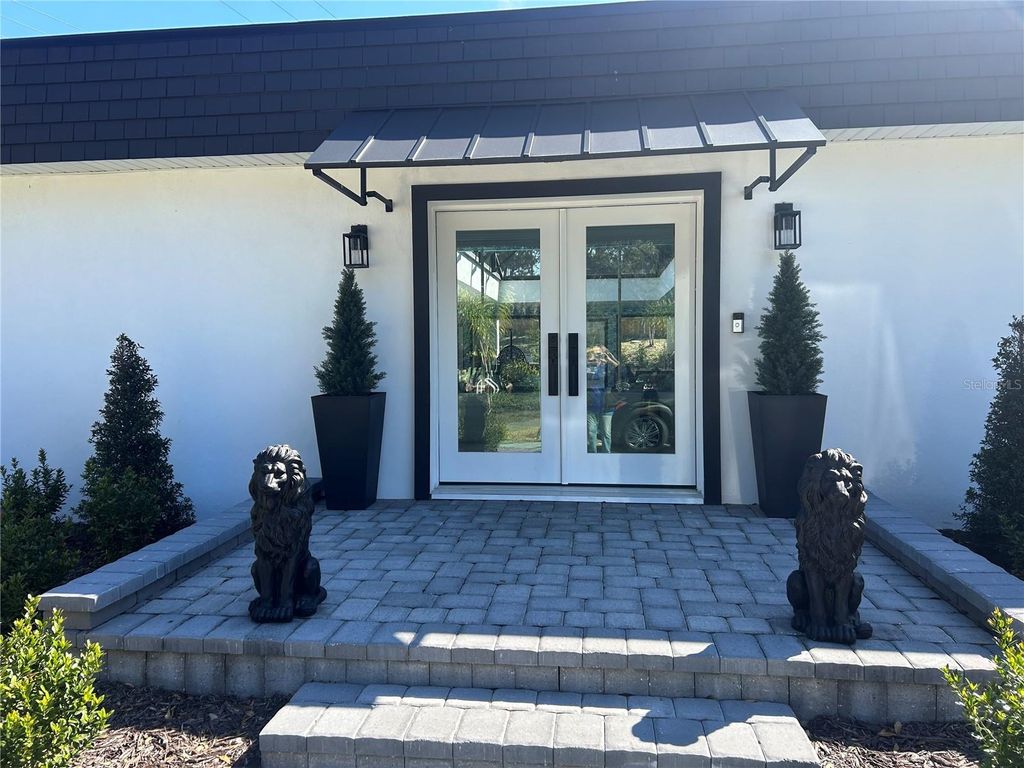 Photo of 5701 Tarawood Drive, Orlando, FL 32819 (MLS # R4910642)